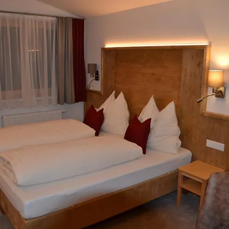 Alpin سالباخ هينترغليم